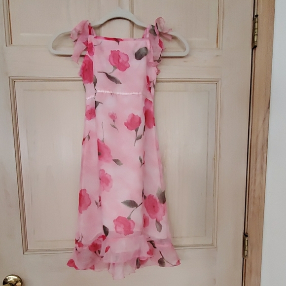 Girl Tribe Floral Flutter Sleeve Dress Sz 5/6 - Picture 1 of 7